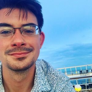 Meet your Posher, Thomas